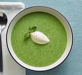 Spinach and leek soup